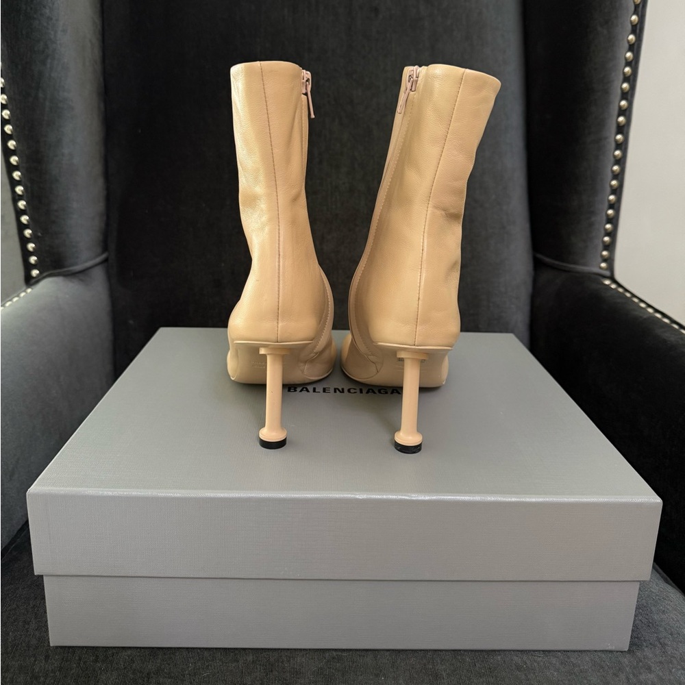 Balenciaga Groupie Bootie 80mm - Picture 3 of 8